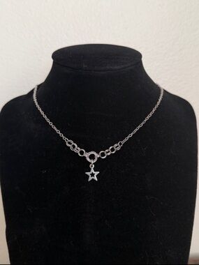 Dainty Hand Crafted Silver Star Pendant Necklace - Silver Stainless Steel